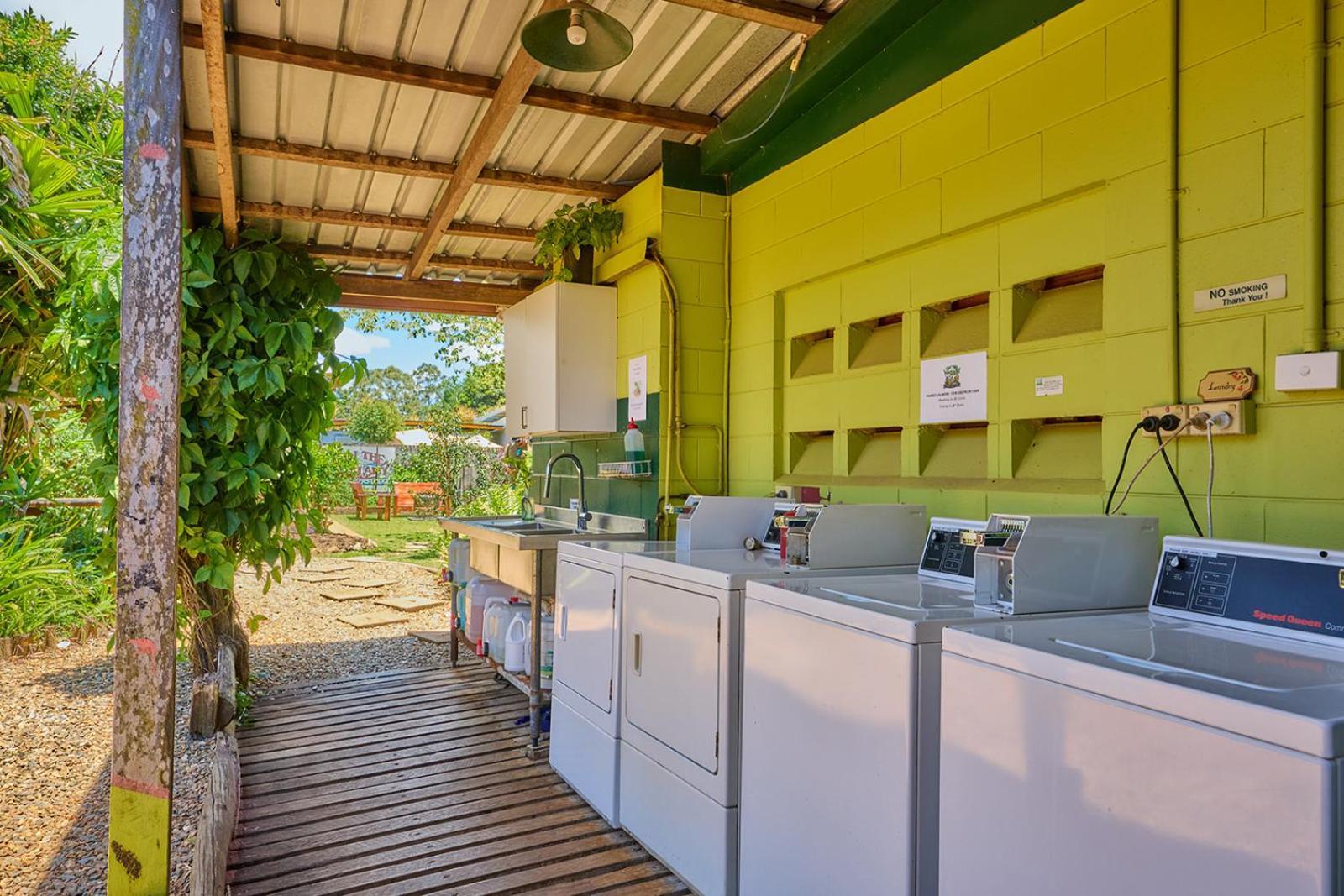 On The Wallaby Eco Lodge Yungaburra Exterior foto