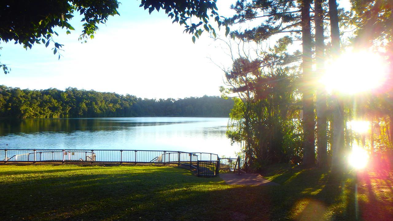 On The Wallaby Eco Lodge Yungaburra Exterior foto